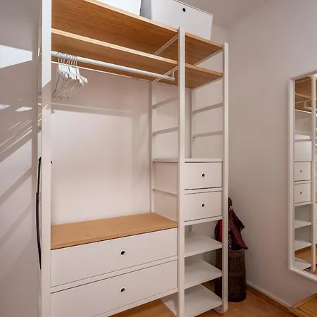1 Bedroom Natural Apartment *