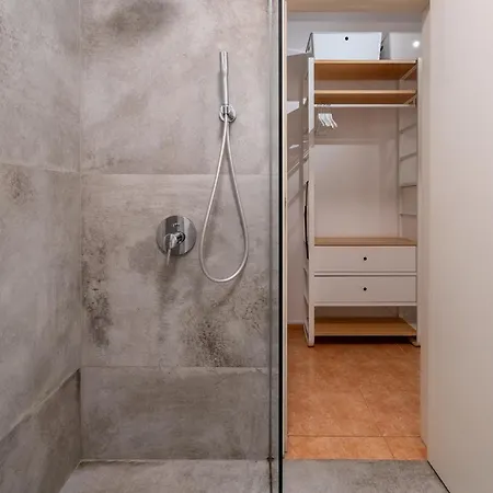 1 Bedroom Natural Apartment